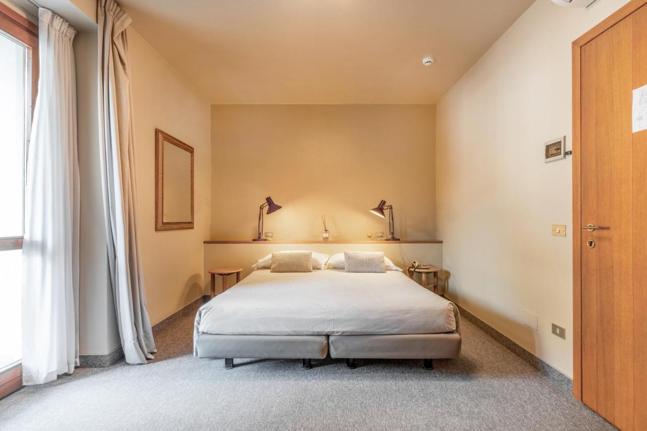 Albergo Sorriso Darfo Boario Terme Exterior foto